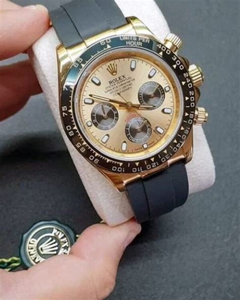 rolex daytona caucciu oro|rolex daytona price list.